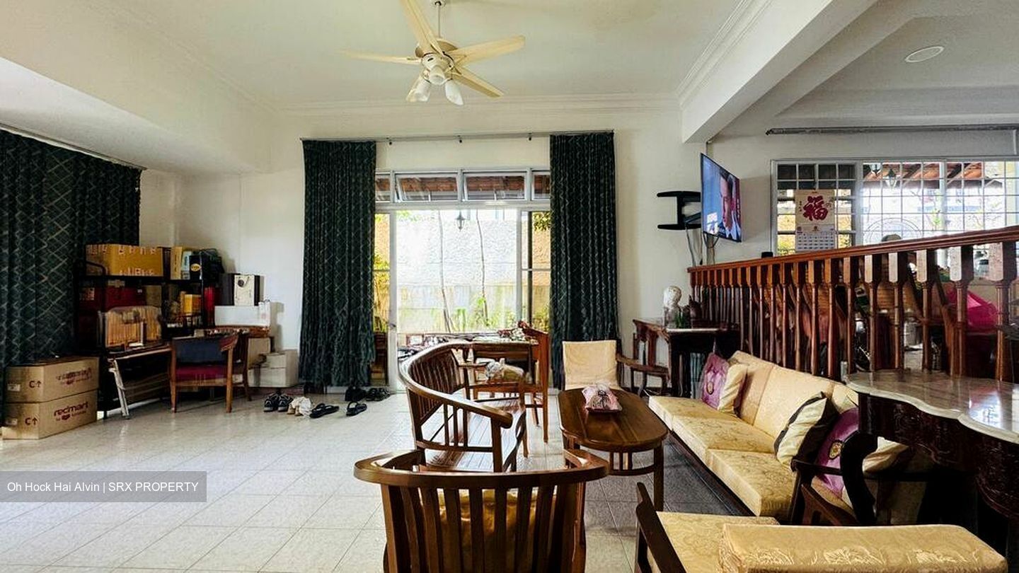 Jalan Angin Laut (D16), Semi-Detached #501354781